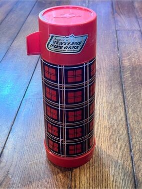 Aladdin’s Red Plaid Vacuum Thermos - Classic Retro Design